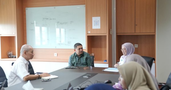 Wali Kota Munafri Bahas Proyek PLTSa, Makassar Siap Ubah Sampah Jadi Energi