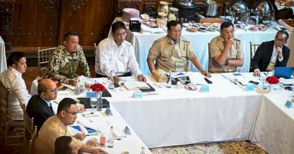 Presiden Prabowo Perintahkan Mentan Amran Produksi Pupuk Berkualitas Harga Terjangkau
