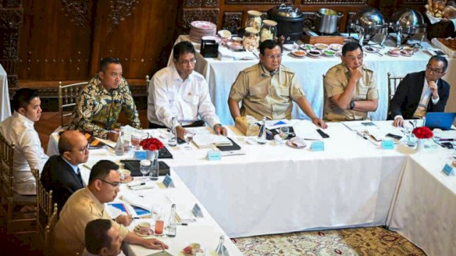 Presiden Prabowo Perintahkan Mentan Amran Produksi Pupuk Berkualitas Harga Terjangkau