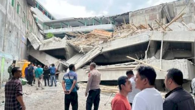 Potert musala Ponoes Al Khoziny ambruk beebrapa waktu lalu. 