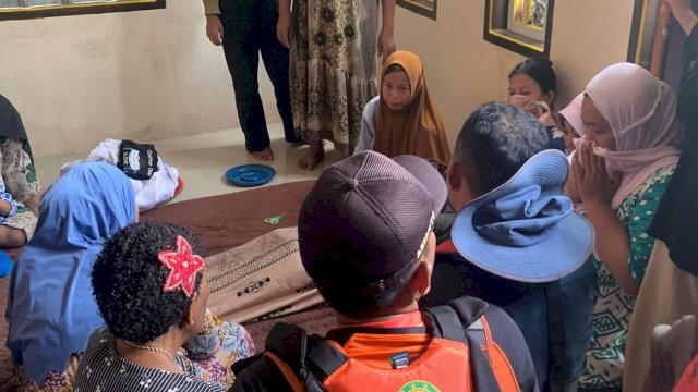 Balita Yang Jatuh Dari Kapal di Perairan Pangkep Ditemukan Meninggal