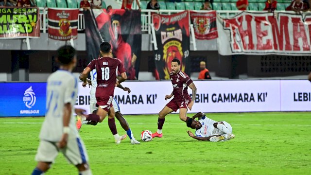 Dokumentasi laga PSM Makassar kontra Arema FC pada pekan 9 Super League 2025-2026 di Stadion BJ Habibie, Parepare, Sulsel, Minggu (19/10/2025). (foto: Official PSM Makassar) 
