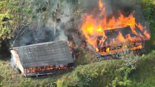 Satgas Ops Damai Cartenz Kecam KKB Bakar SMP Negeri Kiwirok