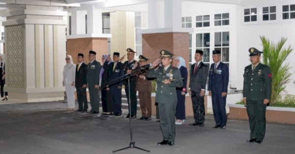 Bupati dan Wakil Bupati Barru Hadiri Upacara Taptu HUT ke-80 Kemerdekaan RI