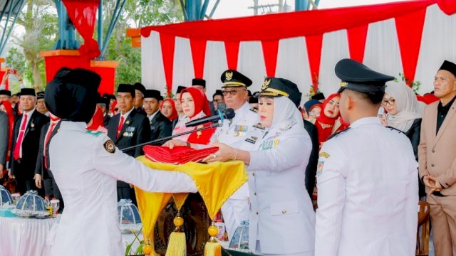 Bupati Andi Ina Kartika Sari Bertindak Sebagai Irup Peringatan HUT ke-80 Kemerdekaan RI