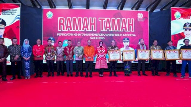 Pemkab Maros Raih 3 Penghargaan Sekaligus dari Pemprov Sulsel