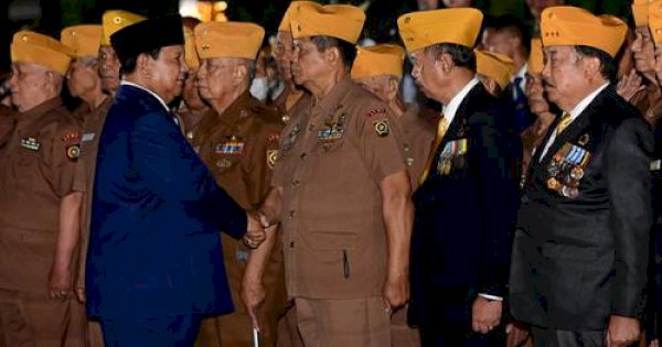 Presiden Prabowo Ajak Bangsa Renungi Semangat Pertempuran Surabaya di Hari Pahlawan