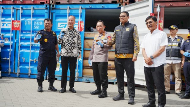 Langgar Aturan Ekspor, Pengiriman 87 Kontainer Produk CPO Ke China Berhasil Digagalkan 