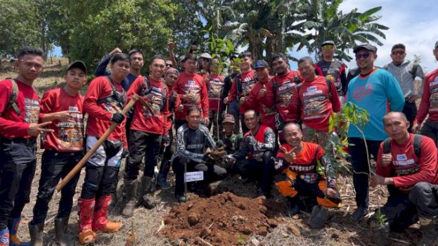 Peduli Lingkungan, Wakil Bupati Takalar Tanam Pohon Bersama Komandan Kodim 1426/Takalar,