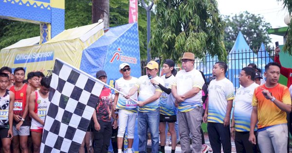 Pj Wali Kota Parepare Lepas 3.500 Pelari di PLR