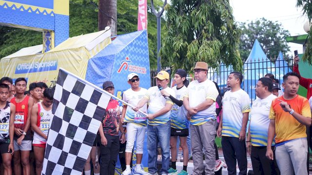 Pj Wali Kota Parepare Lepas 3.500 Pelari di PLR