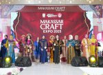 Pesona Wastra Lokal Warnai Lomba Fashion Show di Makassar Craft Expo 2025