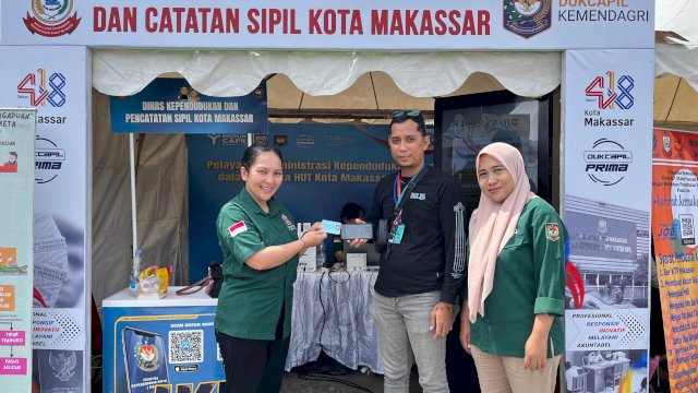 Layanan Jemput Bola Disdukcapil Makassar Hadir di Karebosi Hingga Pukul 22.00