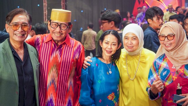 UMKM Naik Kelas! Aliyah Mustika Ilham Ramaikan Tjap Legende 2025 dan Fashion Fiesta