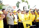 Puncak HUT Golkar Sulsel di Bone: Taufan Pawe Kukuhkan Tagline “Suara Rakyat, Suara Golkar&#8221;