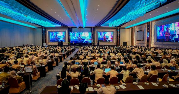 Hadiri Bimtek SPPG, Gubernur Sulsel: Pemenuhan Gizi Harus Bebas Praktik Koruptif