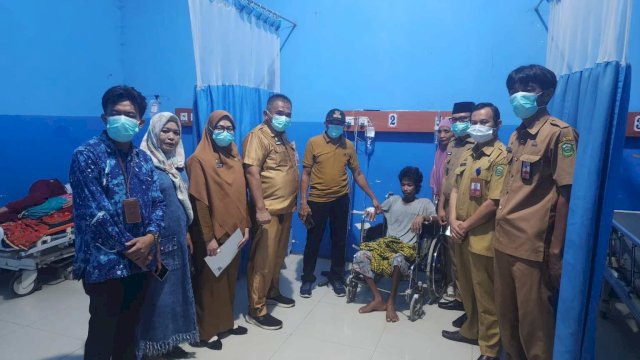 Respon Cepat Dinsos Takalar, Jemput Warga Terindikasi TBC