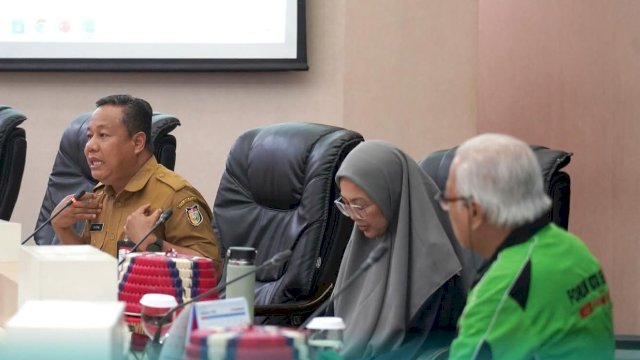 Kepala Bappeda Makassar Pimpin Rapat Finalisasi Penilaian Kota Sehat 2025