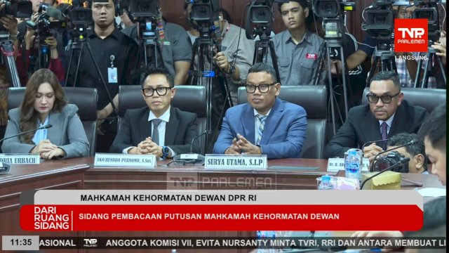 Putusan MKD DPR RI: Uya Kuya dan Adies Kadir Diaktifkan, 3 Lainnya Kena Sanksi