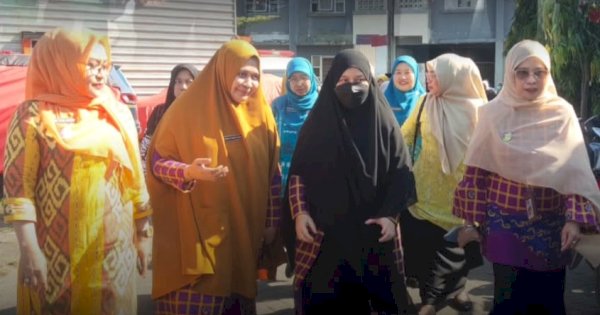 Ketua TP PKK Sulsel Naoemi Octarina Kunjungi Bunda PAUD Rusunawa Baru di Kecamatan Mariso