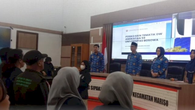 Dihadapan Mahasiswa KKN Unibos, Camat Aswin Paparkan Program Pengelolaan Sampah di Mariso