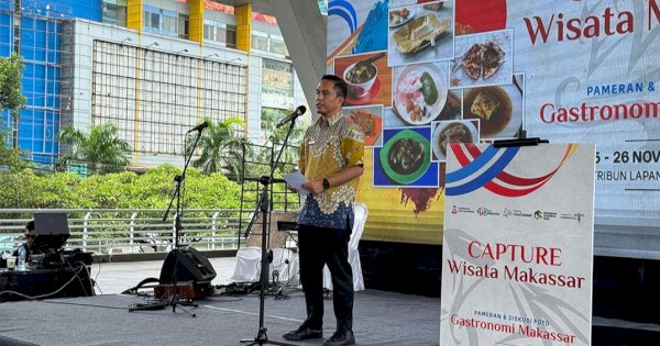 Berlangsung di Lapangan Karebosi, Dispar Makassar Buka Pameran Capture Makassar 
