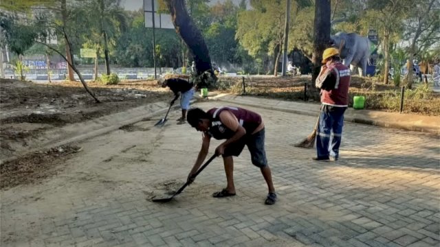 Jumat Bersih di Taman Gajah, Upaya Pemerintah Kecamatan Mariso Jaga Kebersihan Kota