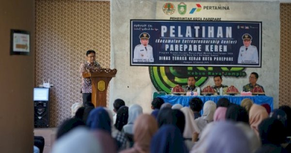 Puluhan Pelaku Usaha Ikut Pelatihan “Parepare Keren”