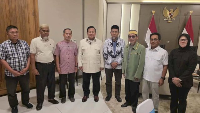 Presiden Prabowo Rehabilitasi Dua ASN Lutra