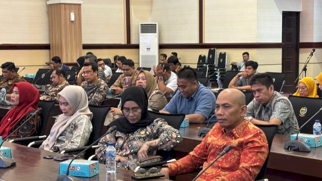 Disdukcapil Makassar Hadiri Rakor Penanganan Orang Asing dan Penguatan Administrasi Kependudukan