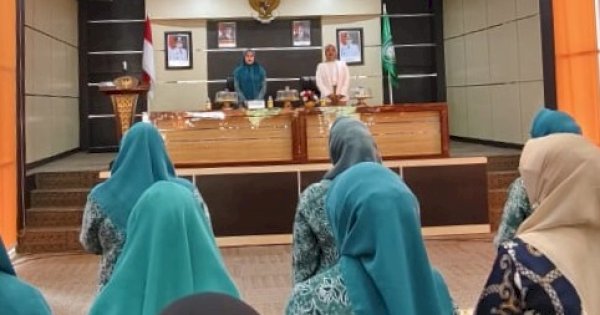 Tingkatkan Kepercayaan Diri Kader, PKK Parepare Gelar Pelatihan Public Speaking