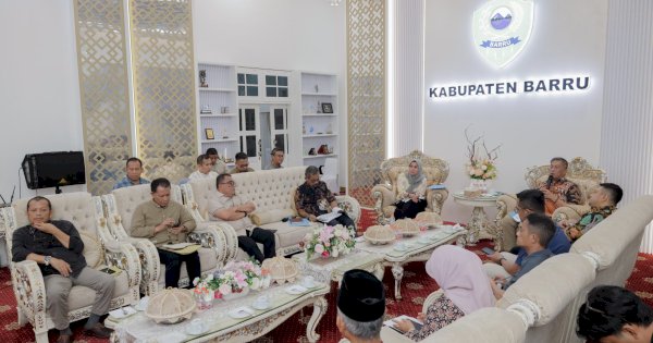 Pemkab Barru Bersama Forkopimda Rakor Persiapan Natal dan Tahun Baru 2025-2026
