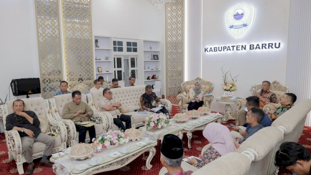 Pemkab Barru Bersama Forkopimda Rakor Persiapan Natal dan Tahun Baru 2025-2026