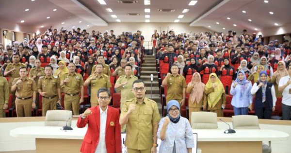 Mahasiswa KKN Unhas Disebar ke 21 Kelurahan di Makassar, Fokus Sampah dan Perubahan Iklim