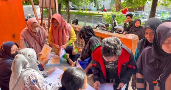 Antusiasnya Warga Rappocini Manfaatkan Layanan Adminduk Langsung Disdukcapil Makassar