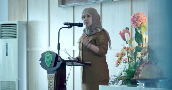 Serius Kelola Sampah, Bupati Barru Luncurkan Gerakan Bank Sampah di Tiap Desa