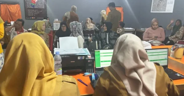 Warga Bonto Makkio Antusias Sambut Layanan Jemput Bola Disdukcapil Makassar