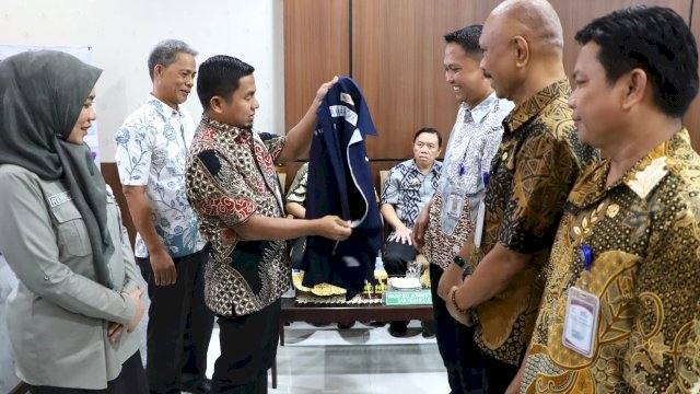 RSUD Andi Makkasau Realisasikan Program Unggulan Seragam Gratis untuk ASN dan Tenaga Penunjang