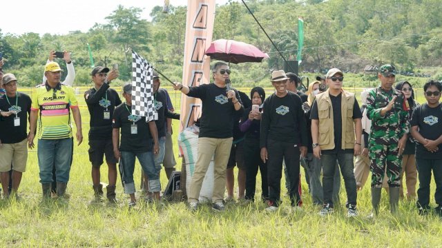 Wakil Bupati Barru Abustan A Bintang Buka Congko Cup II, Dorong Lomba Taxi Gabah Jadi Agenda Tahunan