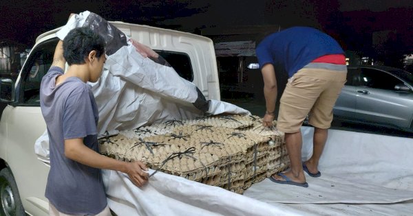 PMI Kirim 100 Ribu Butir Telur Asin untuk Korban Banjir di Sumatera dan Aceh