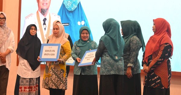 TP PKK dan Dinkes Sulsel Tingkatkan Kompetensi Kader Posyandu 2025