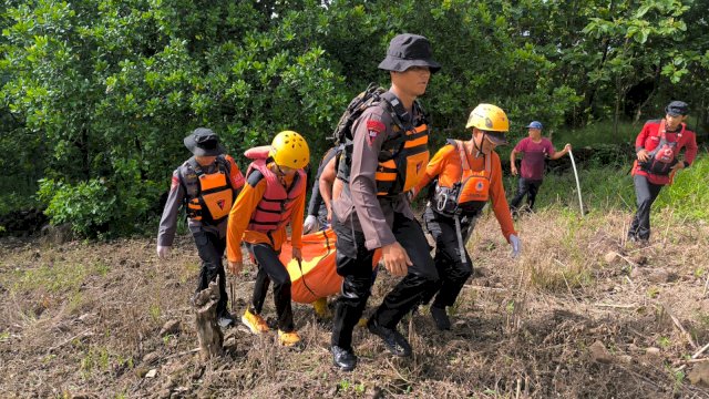 Pencarian Hari Kedua, Tim SAR Gabungan Temukan Perempuan yang Terseret Arus Sungai di Sidrap