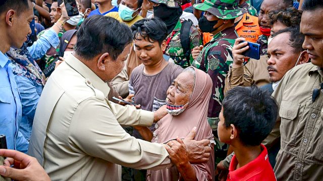 Tuntaskan Lawatan Luar Negeri, Presiden Prabowo Kembali Tinjau Wilayah Terdampak Bencana