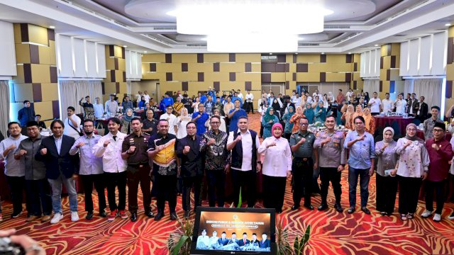 Sekretariat DPRD Makassar Gelar Diskusi Publik Akhir Tahun, “Membaca Isu, Respon Aspirasi”