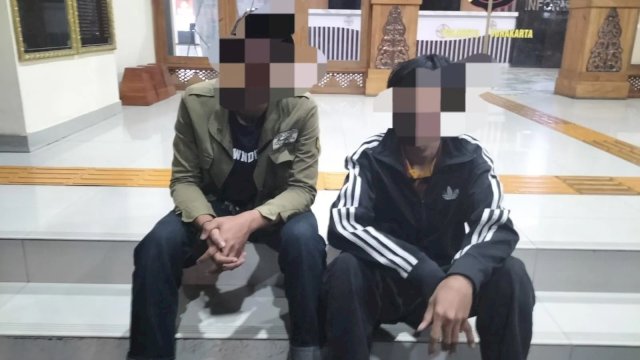 Kedapatan Bawa Miras, Polresta Solo Amankan 2 Oknum Suporter PSM Makassar 