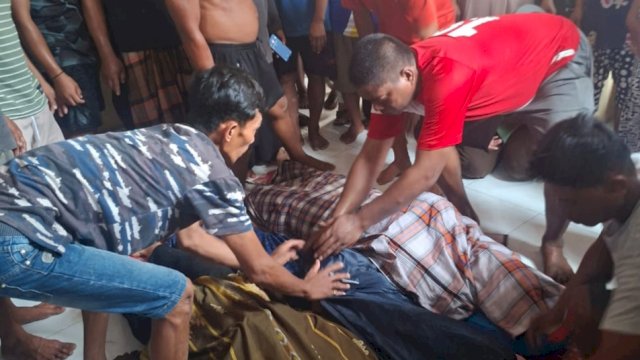 Kapal Motor Dihantam Ombak Hingga Terbalik di Perairan Pangkep, 3 Orang Meninggal Dunia