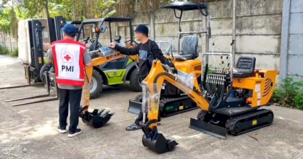 PMI Kirim Puluhan Alat Berat ke Aceh dan Sumatera Utara