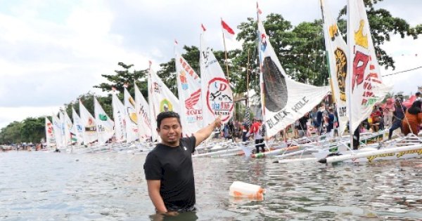 Lomba Sandeq Warnai Car Free Day di Kota Parepare