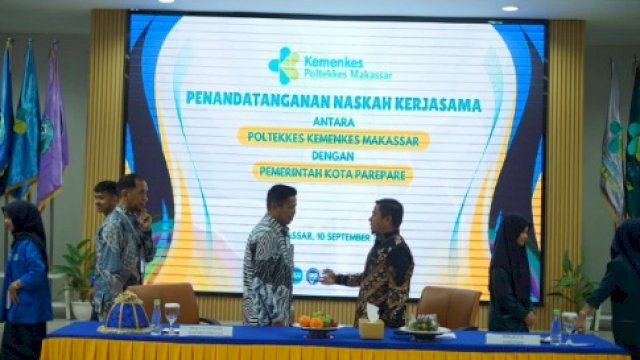 {"remix_data":[],"remix_entry_point":"challenges","source_tags":[],"origin":"unknown","total_draw_time":0,"total_draw_actions":0,"layers_used":0,"brushes_used":0,"photos_added":0,"total_editor_actions":{},"tools_used":{"resize":1,"transform":1},"is_sticker":false,"edited_since_last_sticker_save":true,"containsFTESticker":false}