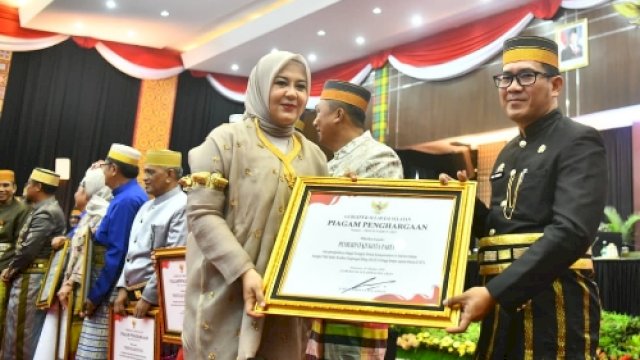 Pemkot Parepare Raih Dua Penghargaan Sekaligus dari Pemprov Sulsel